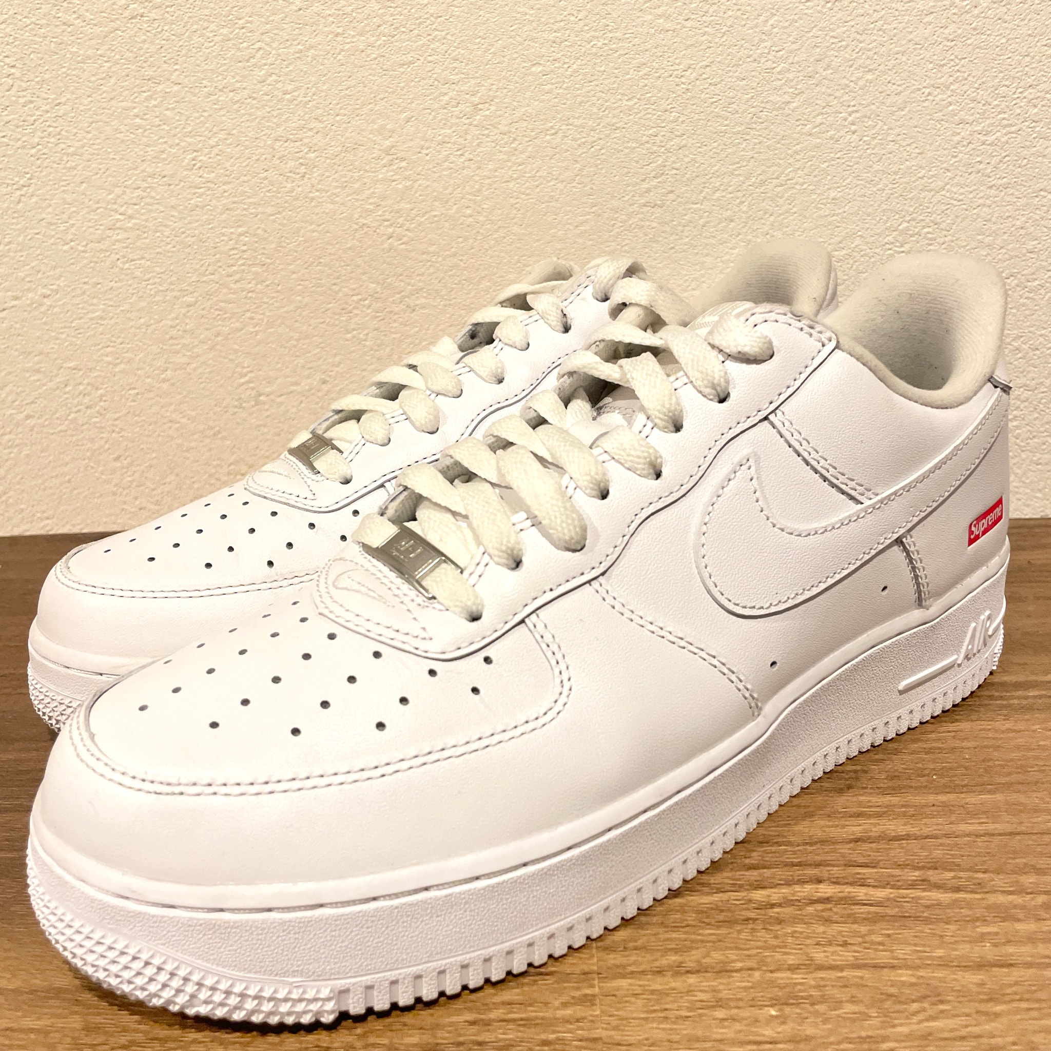 Supreme × Nike Air Force 1 Low "White"