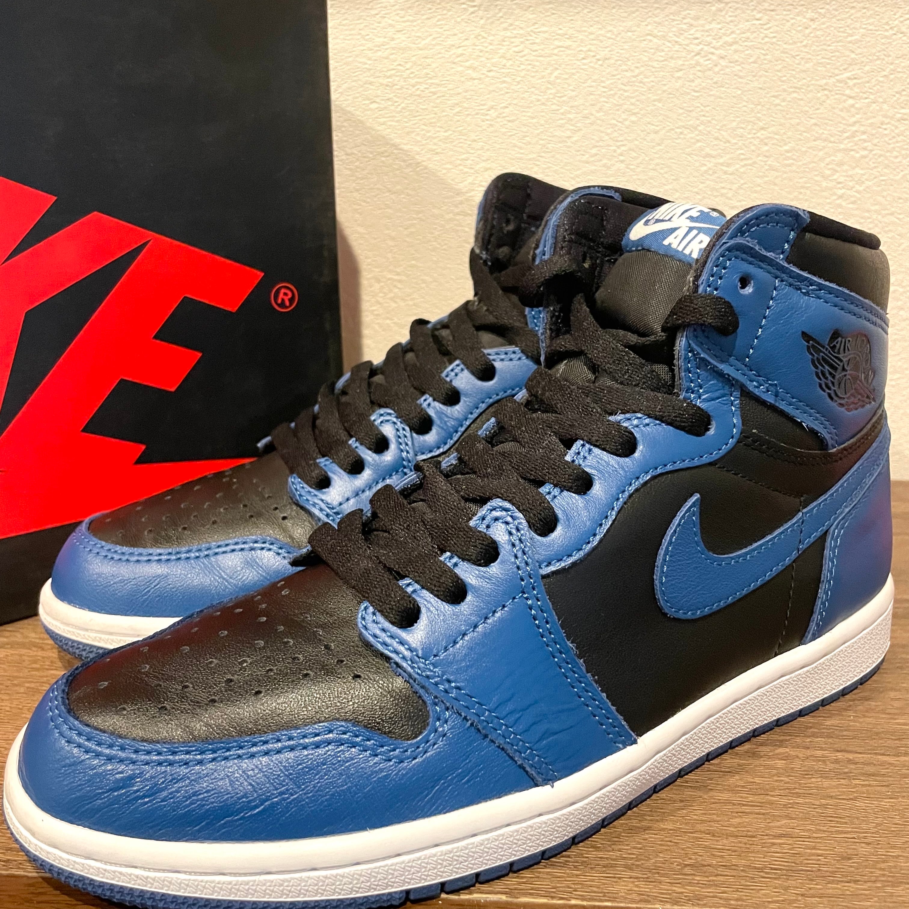 Nike Air Jordan 1 Retro High OG "Dark Marina Blue"