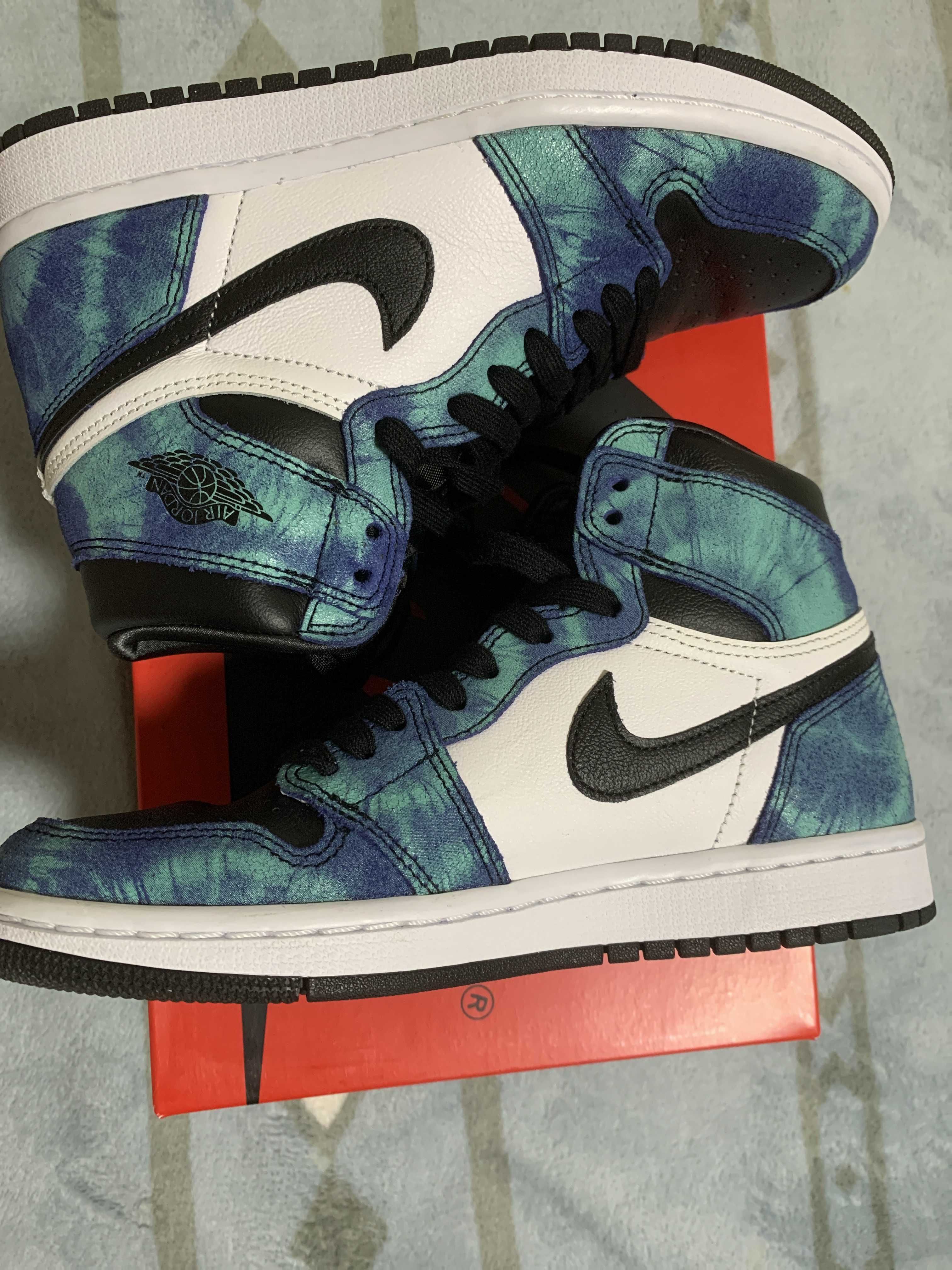 Nike Women's Air Jordan 1 High OG "Tie-Dye"