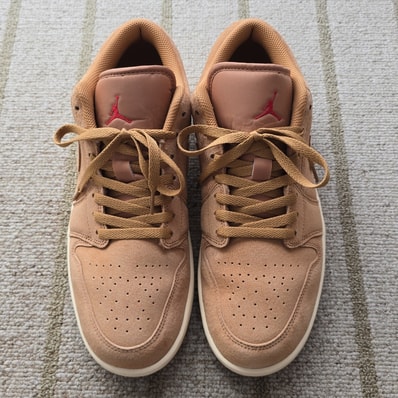 Nike Air Jordan 1 Low SE "Flax"