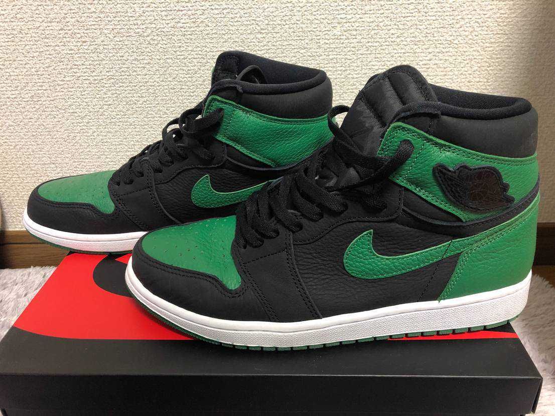 Nike Air Jordan 1 Retro High OG "Black/Pine Green" (2020)      