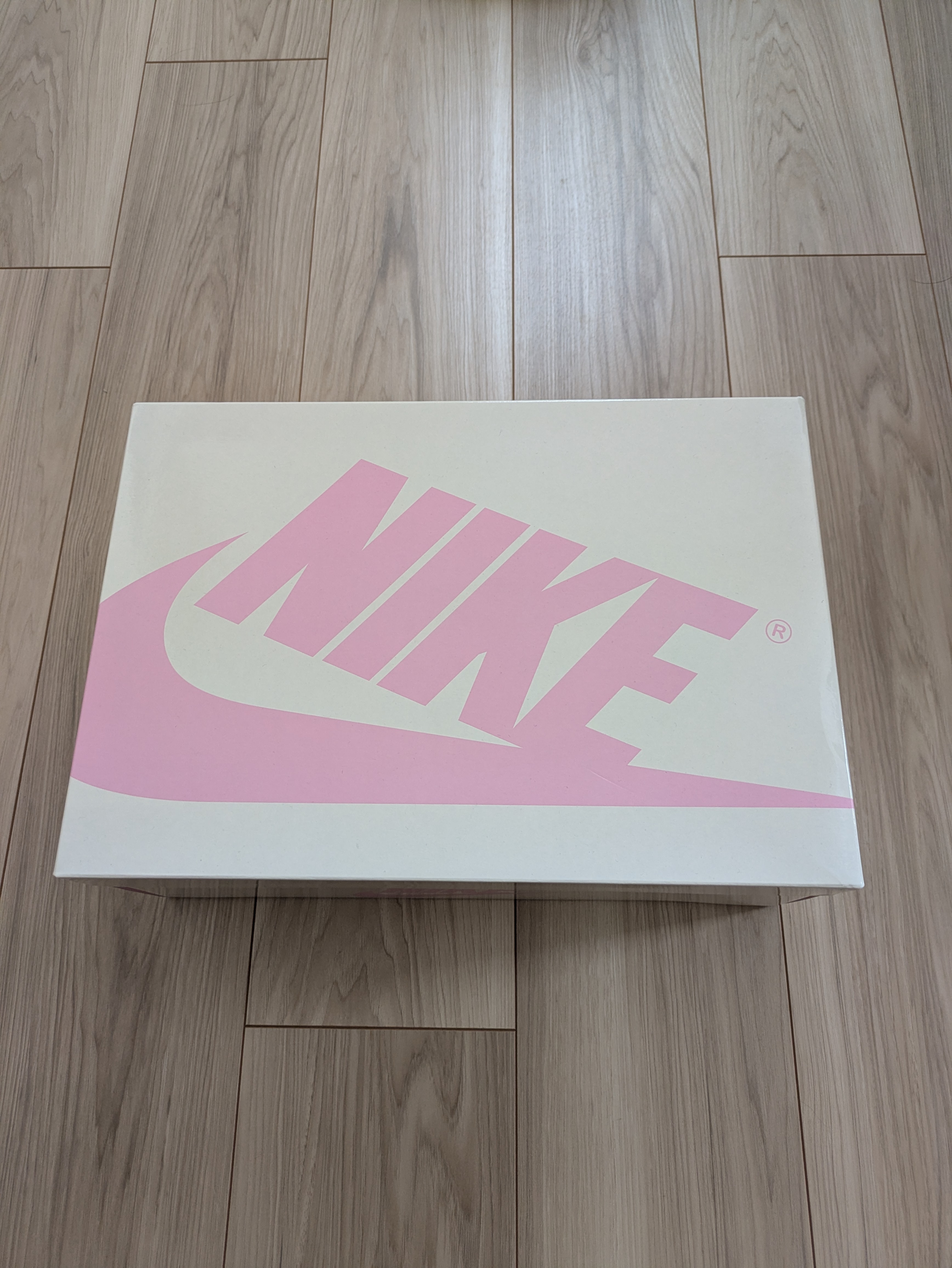 Travis Scott × Nike Air Jordan 1 Retro Low OG "Sail/Tropical Pink"