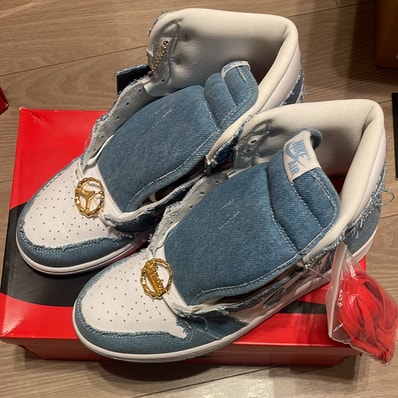 Nike Women's Air Jordan 1 High OG "Denim"