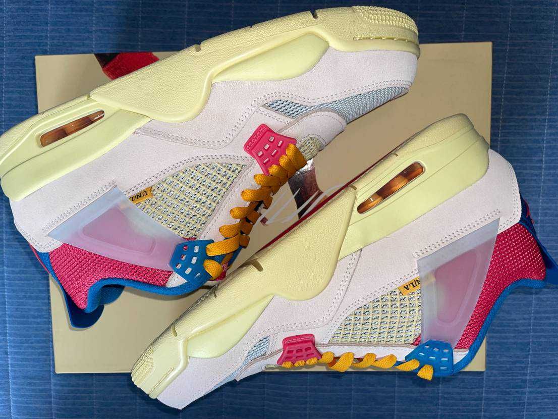 UNION × Nike Air Jordan 4 SP "Guava Ice/Light Fusion Red"