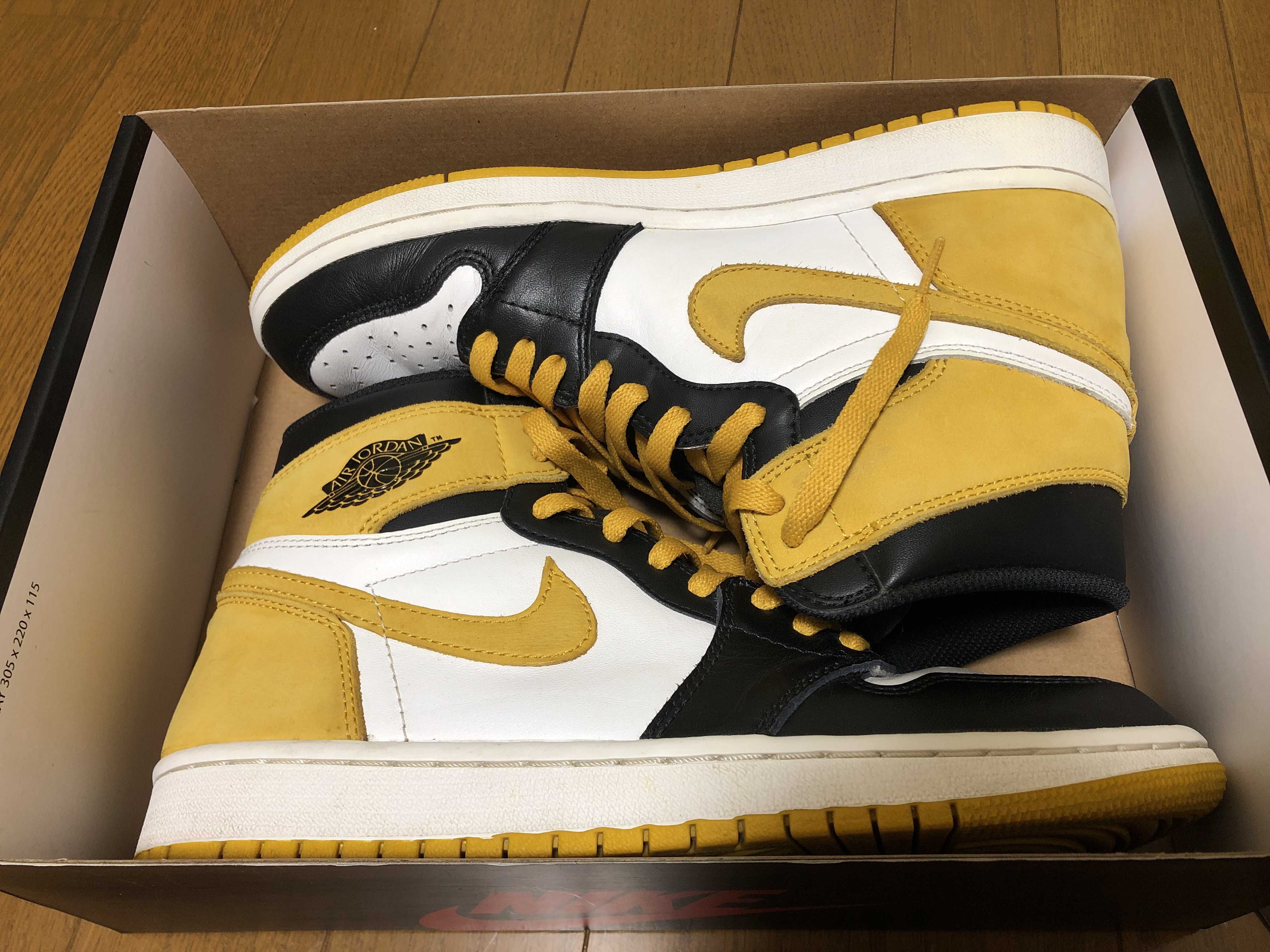 Nike Air Jordan 1 Retro High OG "Black Toe/Yellow Ochre"