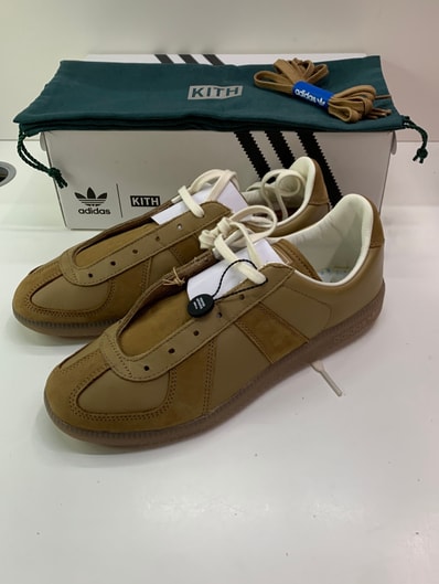 KITH × adidas BW Army "Raw Desert/Cardboard"
