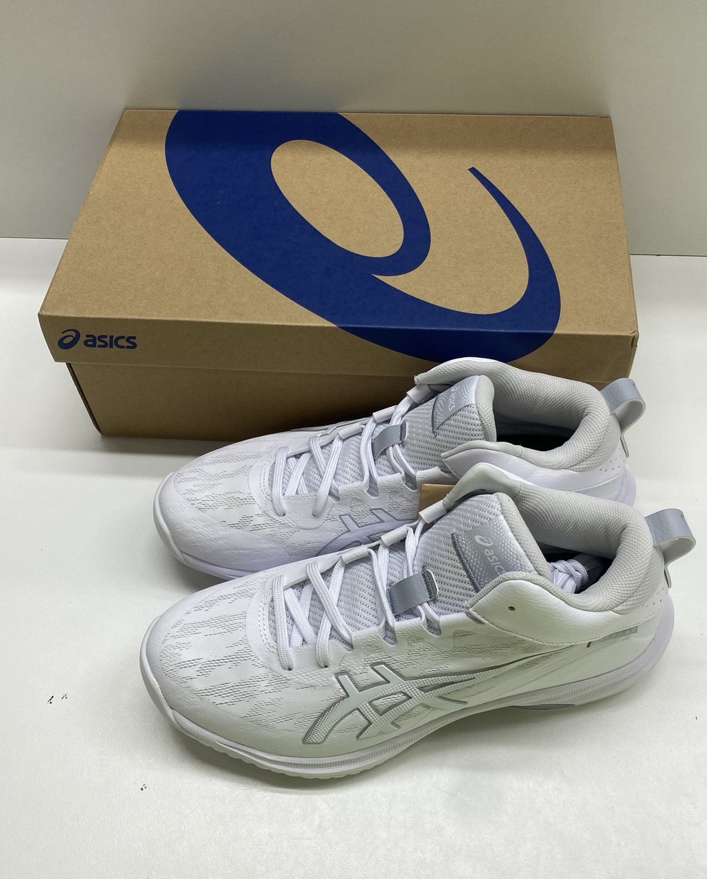 Asics Gelhoop V17 "White"