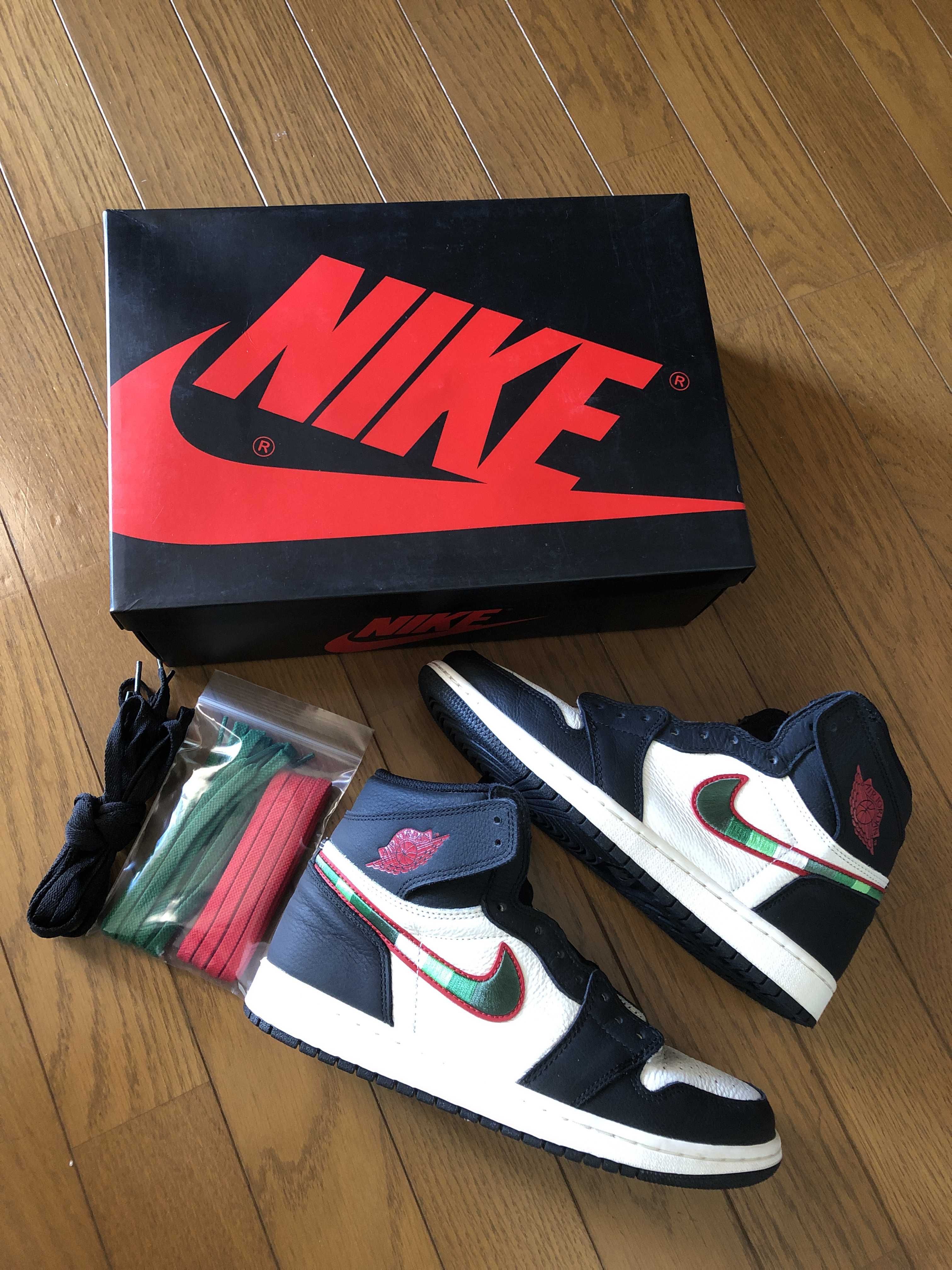 Nike Air Jordan 1 RETRO High OG "Sports Illustrated"