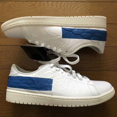 Nike Air Jordan 1 Low Centre Court "Militaly Blue"