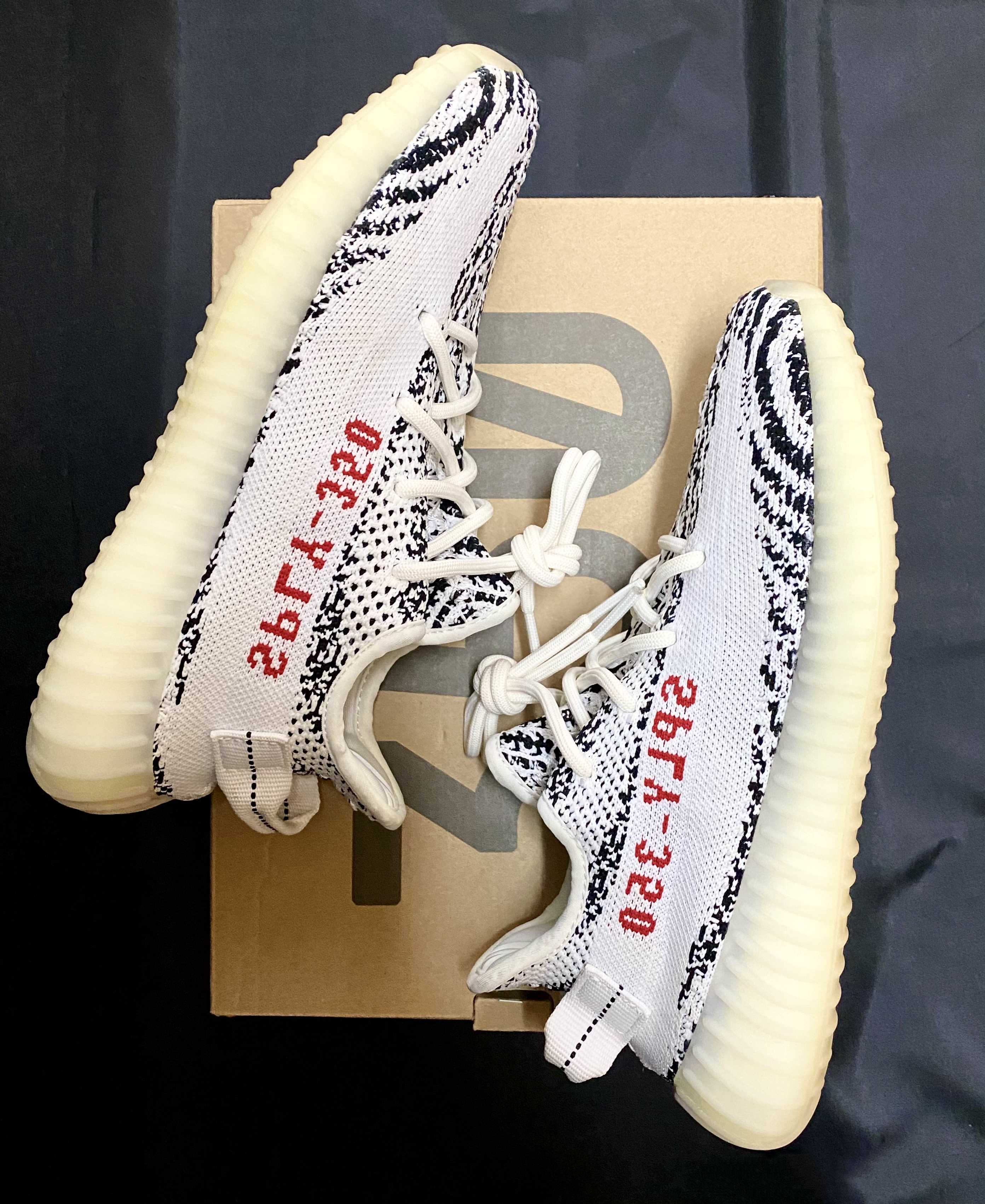 adidas YEEZY Boost 350 V2 "Zebra"