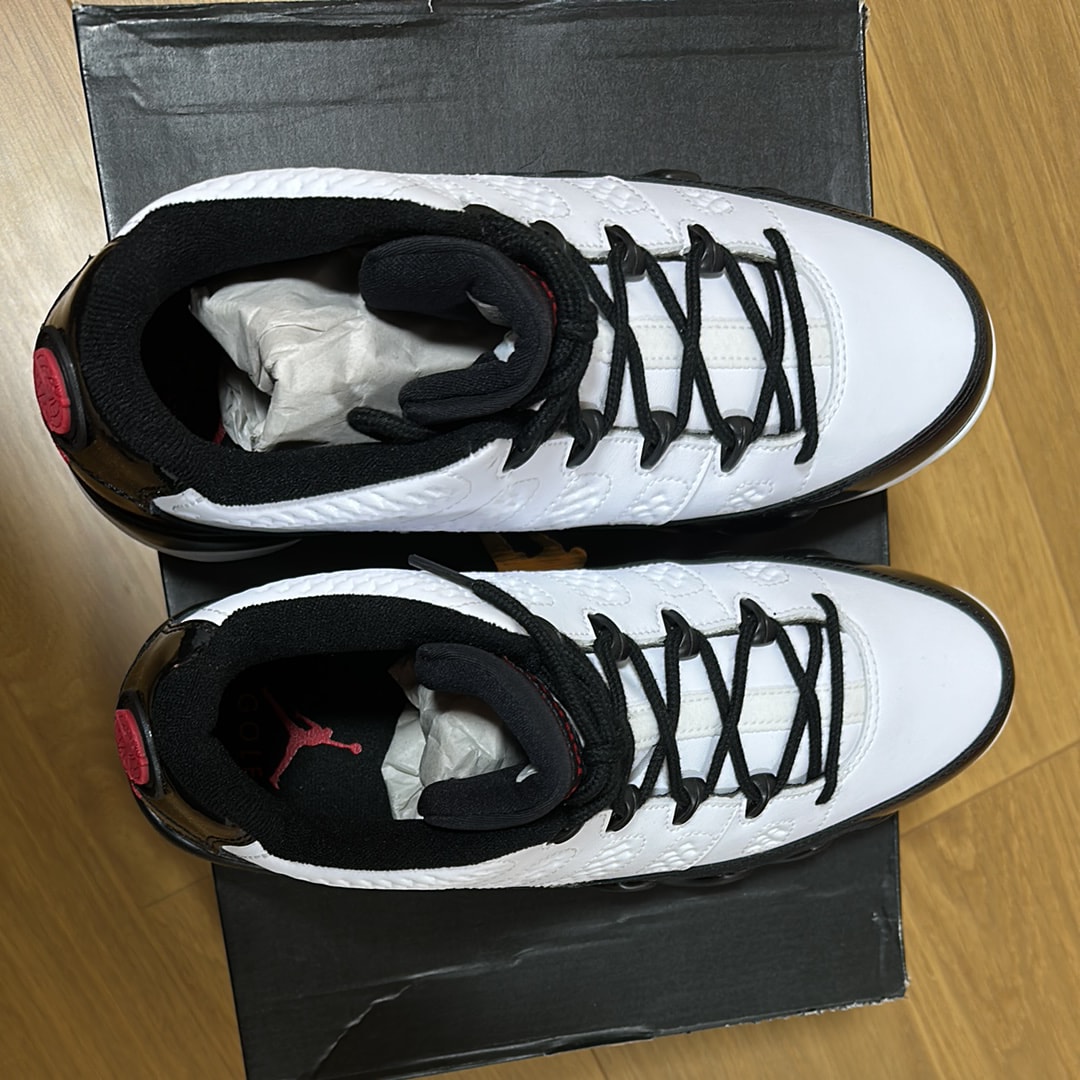 ナイキ エアジョーダン9 ゴルフ "ホワイト/ブラック/トゥルーレッド"