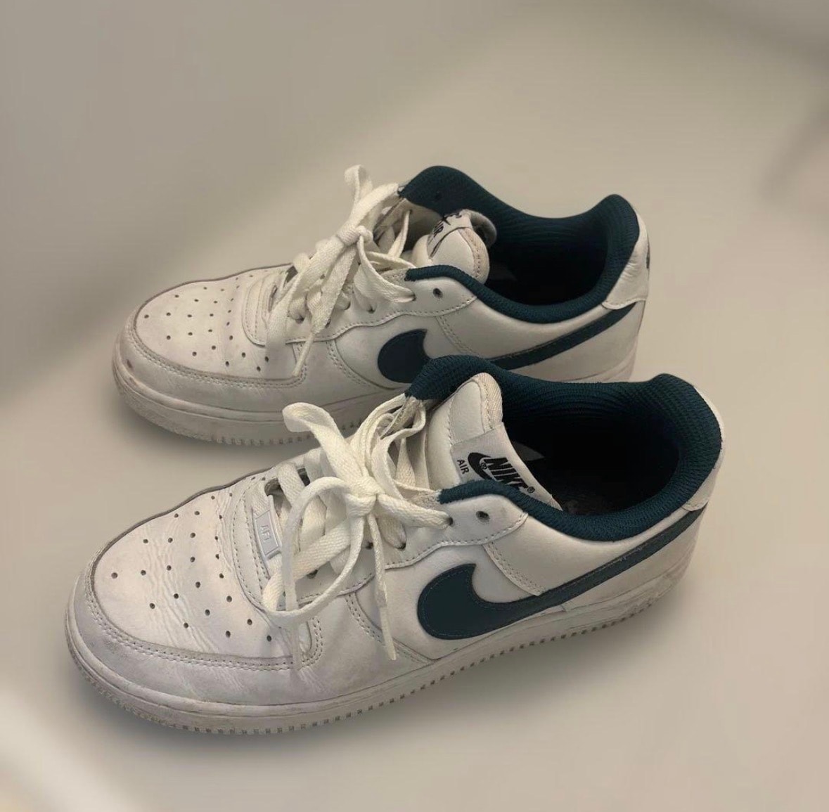 ナイキ エアフォース1/1 "カスタム アップタウン"