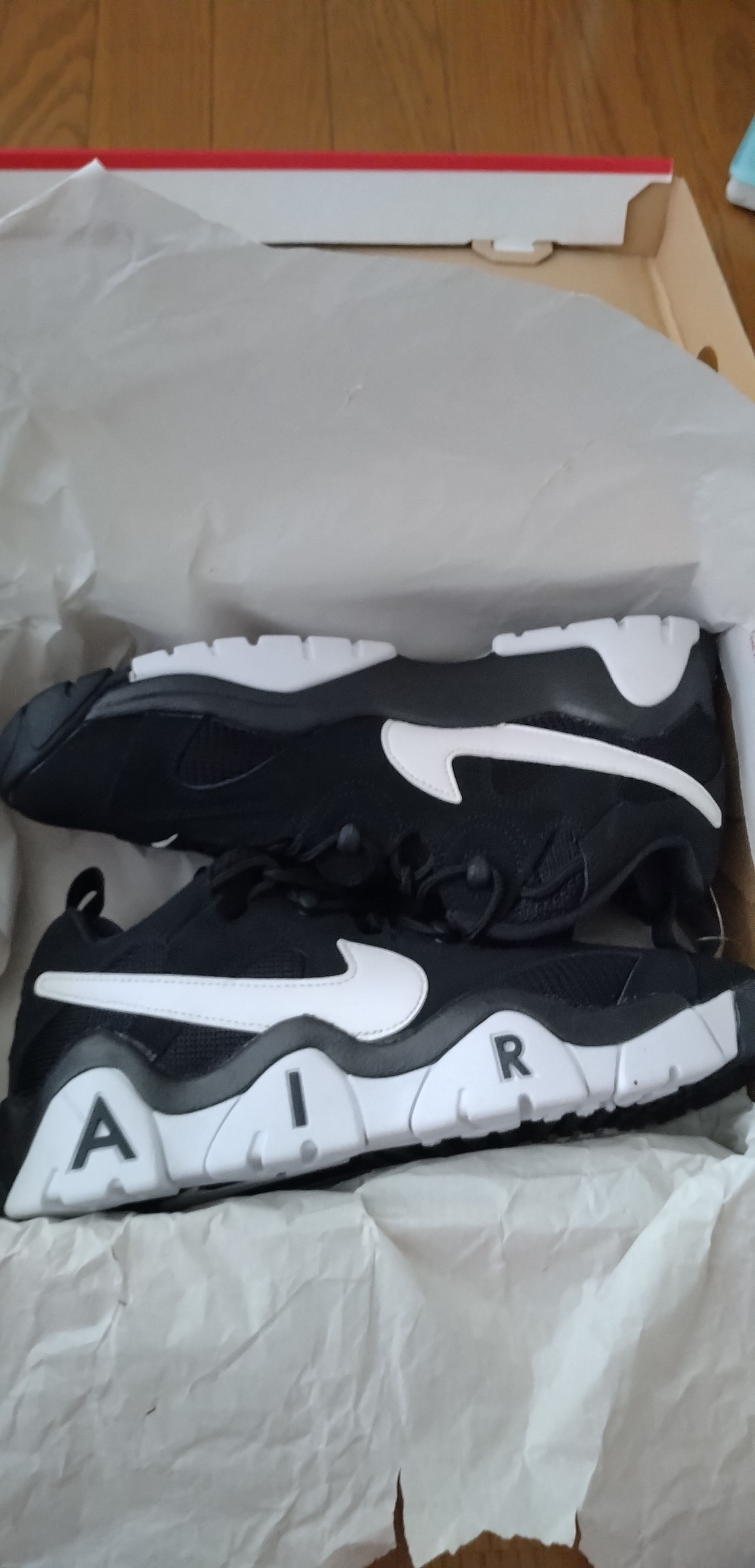 Nike Air Barrage Low "Black/White"