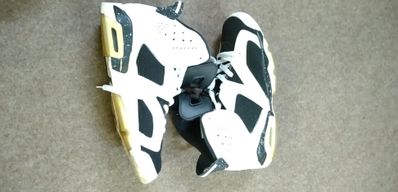 NIKE AIR JORDAN 6 RETRO OREO