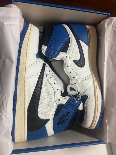 Travis Scott × fragment design × Nike Air Jordan 1 Retro High OG SP "Military Blue"