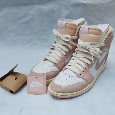 Nike Women's Air Jordan 1 Retro High OG "Washed Pink"