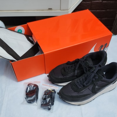 sacai × Nike LDV Waffle "Triple Black"