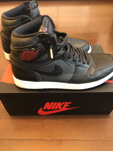 Nike Air Jordan 1 Retro High OG "Black/Metallic Silver/Gym Red"