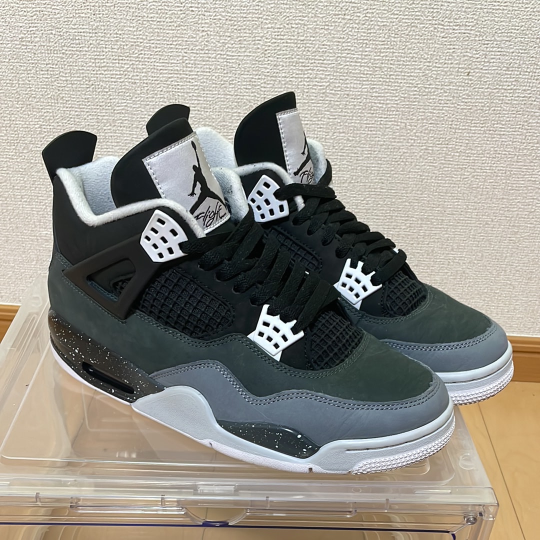 Nike Air Jordan 4 Retro "Fear"