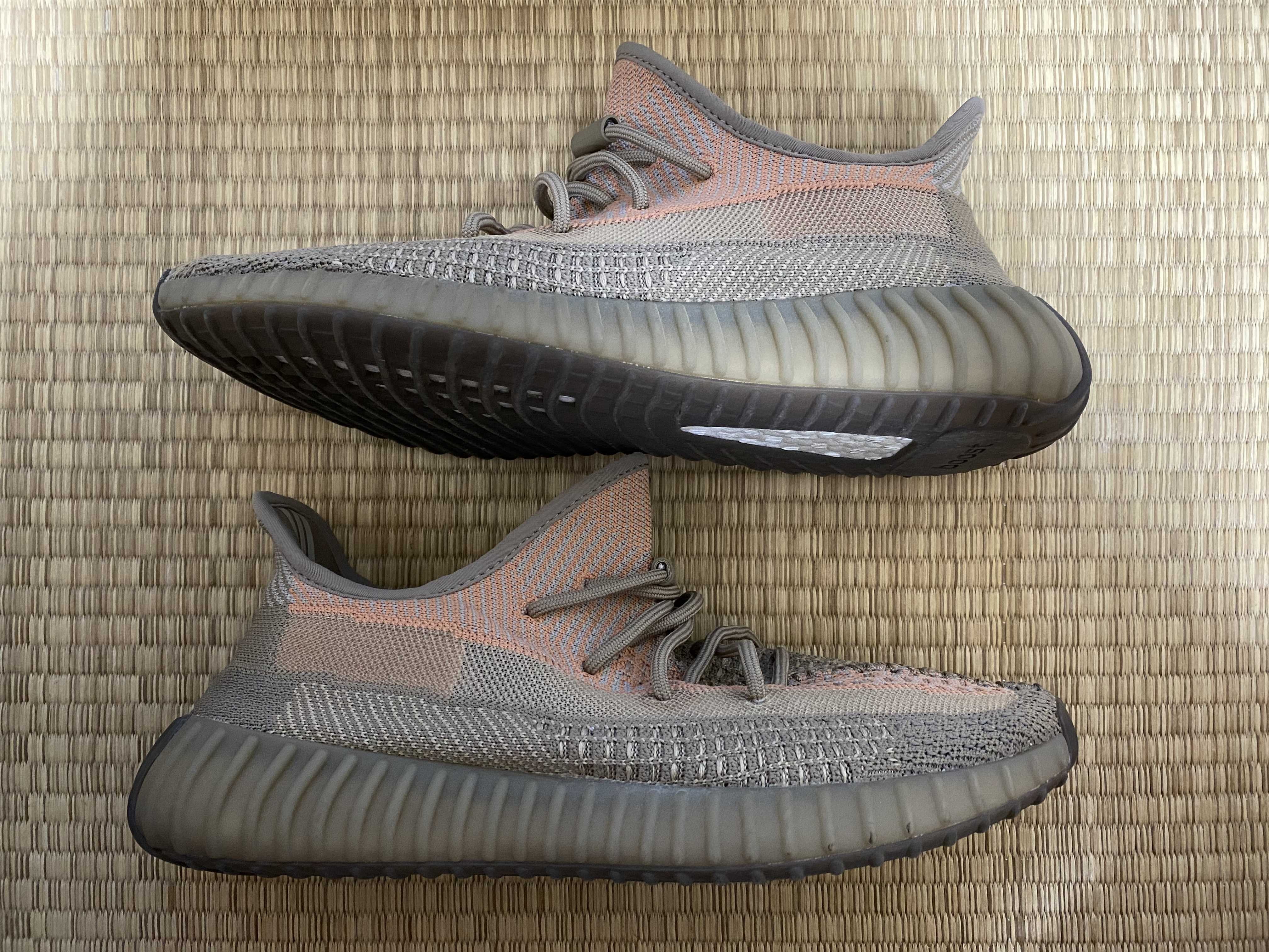 adidas YEEZY Boost 350 V2 "Sand Taupe"