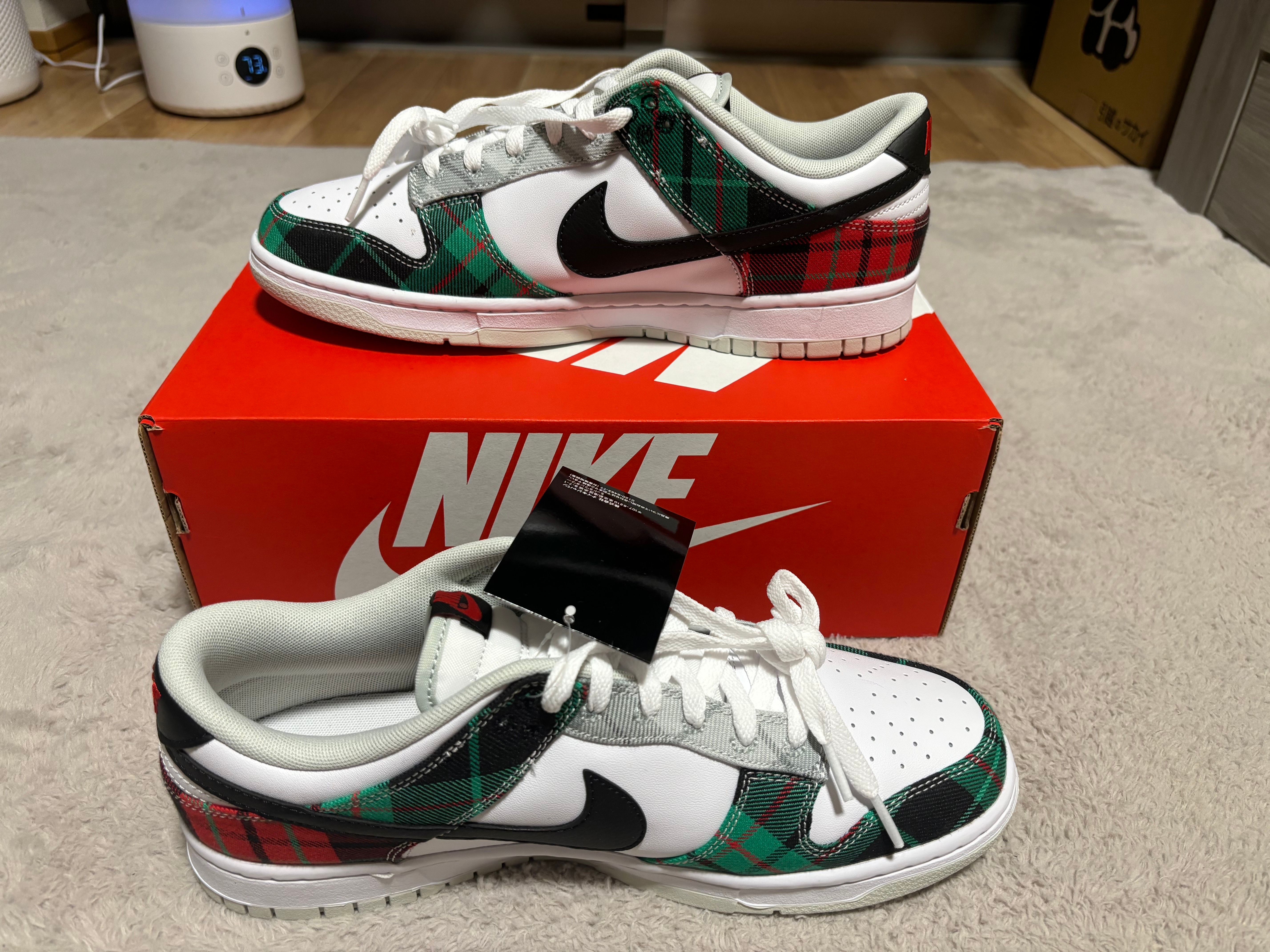 Nike Dunk Low "Plaid"