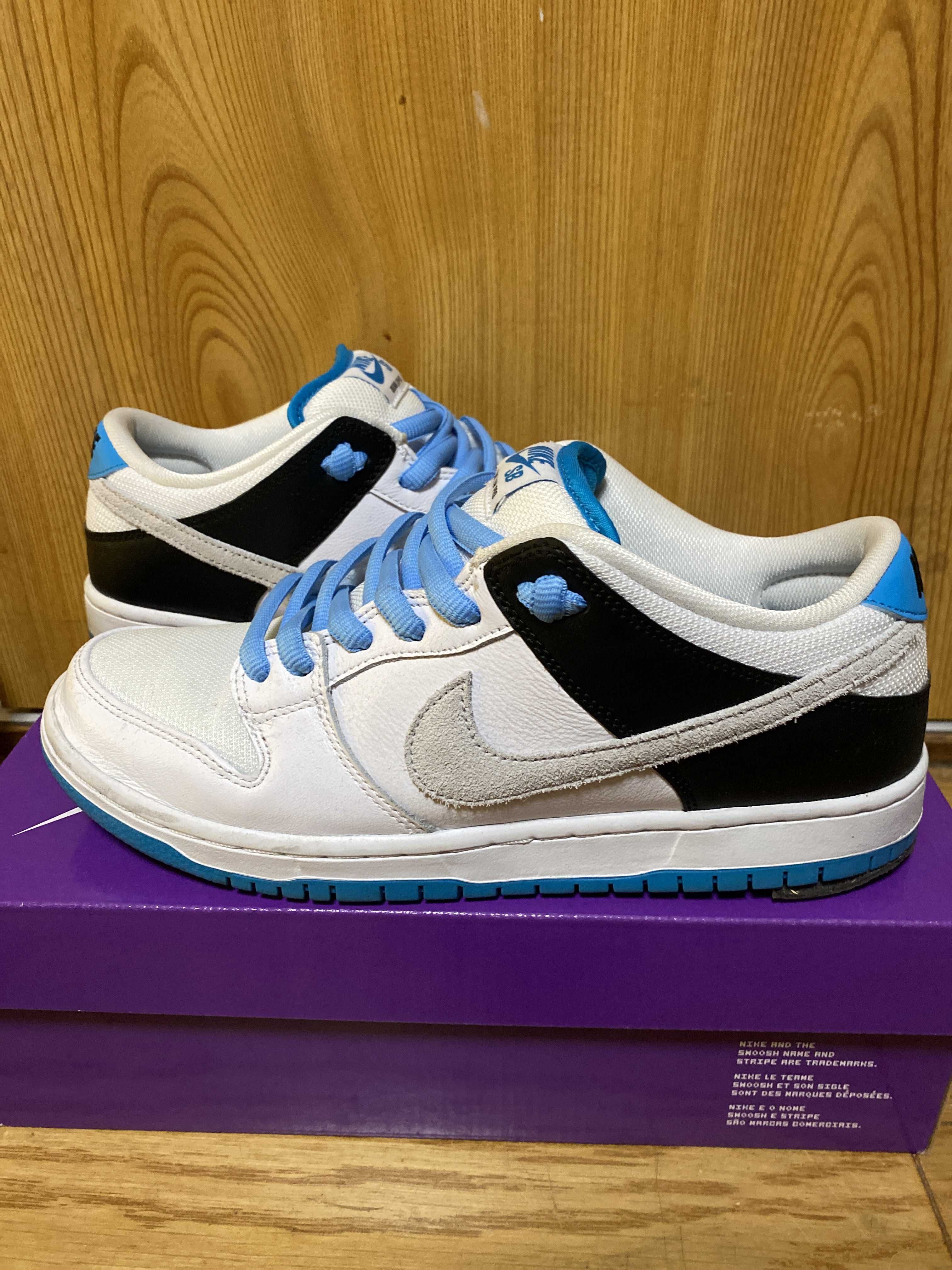Nike SB Dunk Low "Laser Blue"