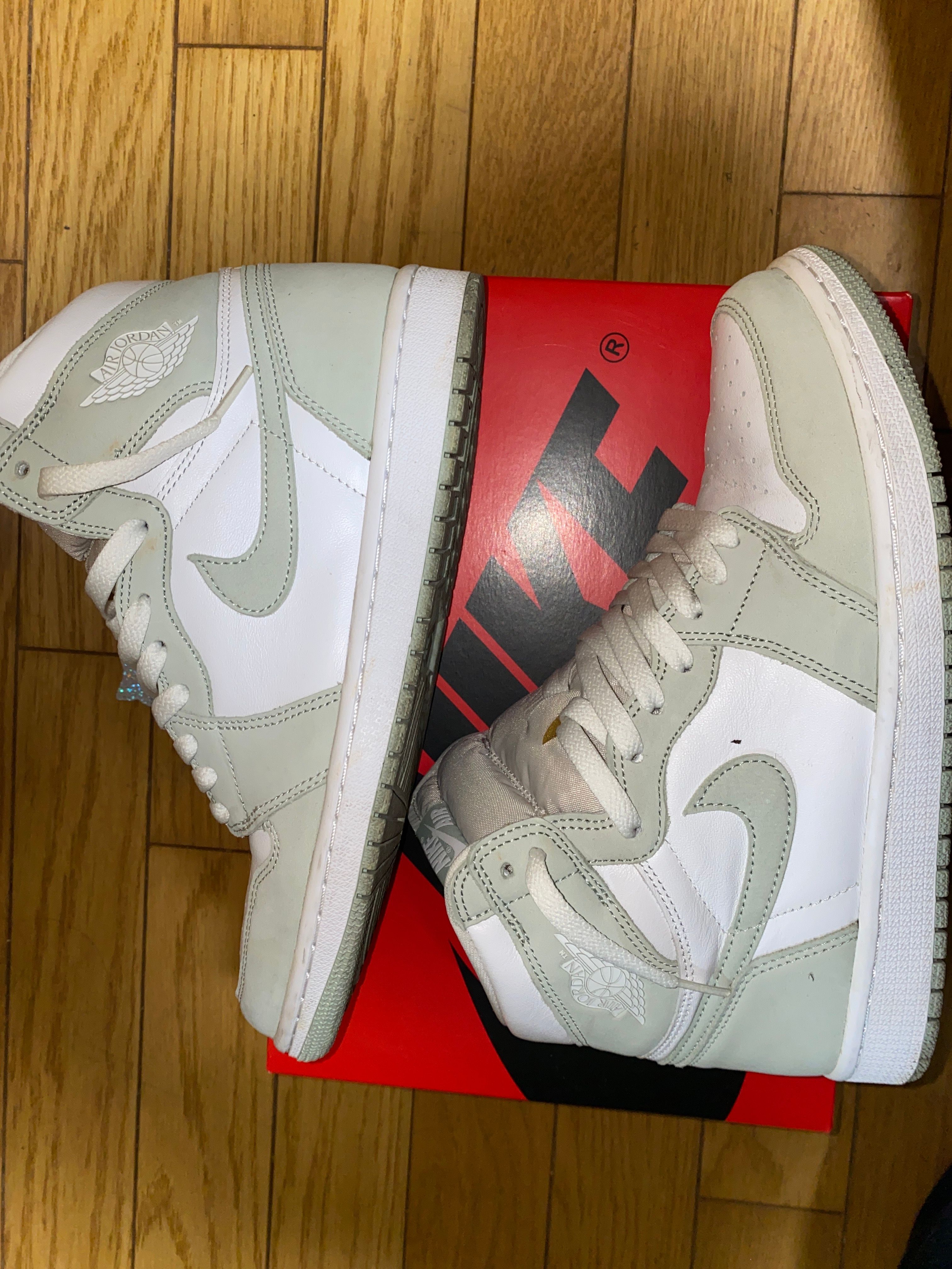Nike Women's Air Jordan 1 High OG "Seafoam"