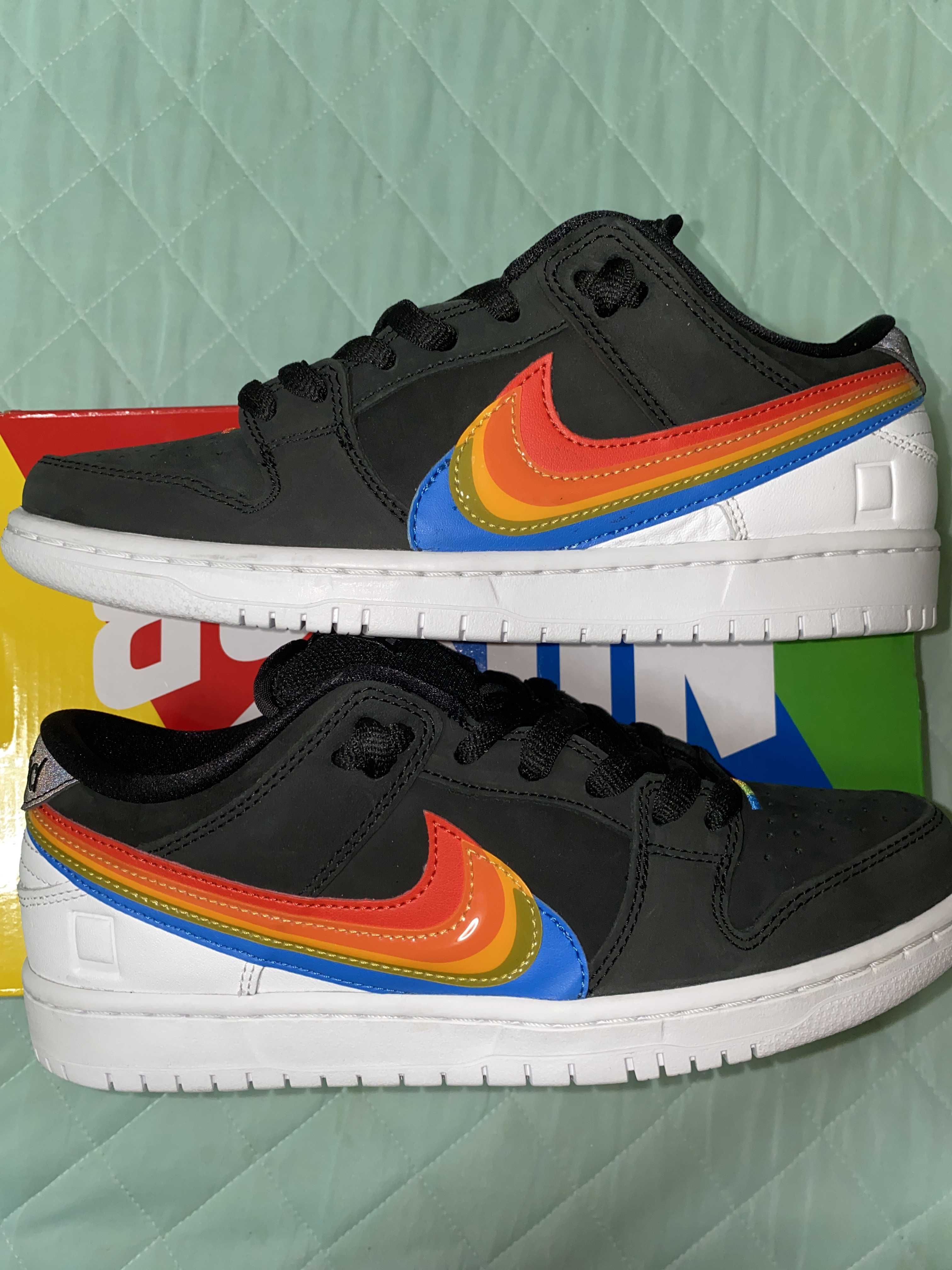 Polaroid × Nike SB Dunk Low Pro QS "Black/White"