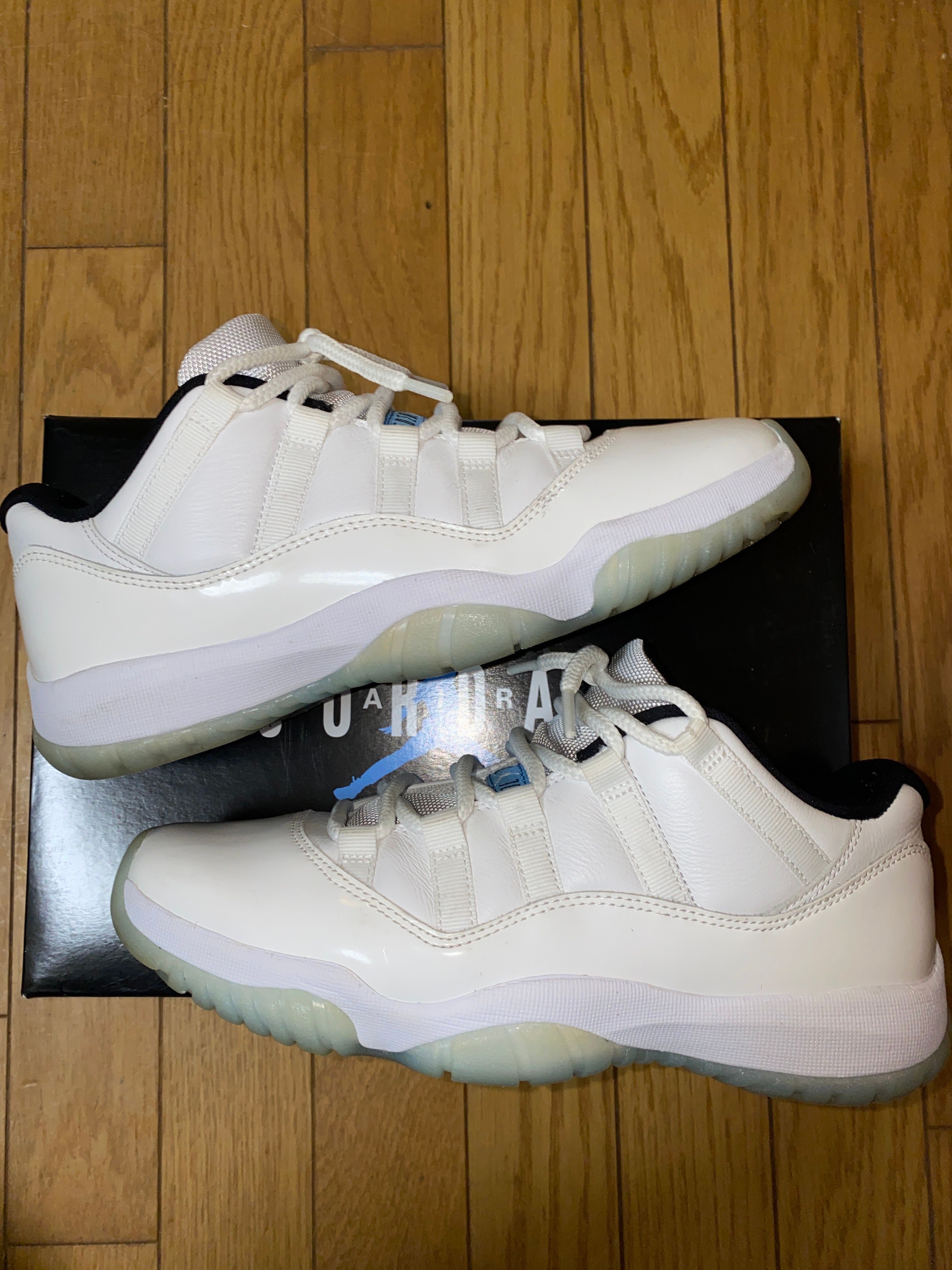 Nike Air Jordan 11 Low "Legend Blue"