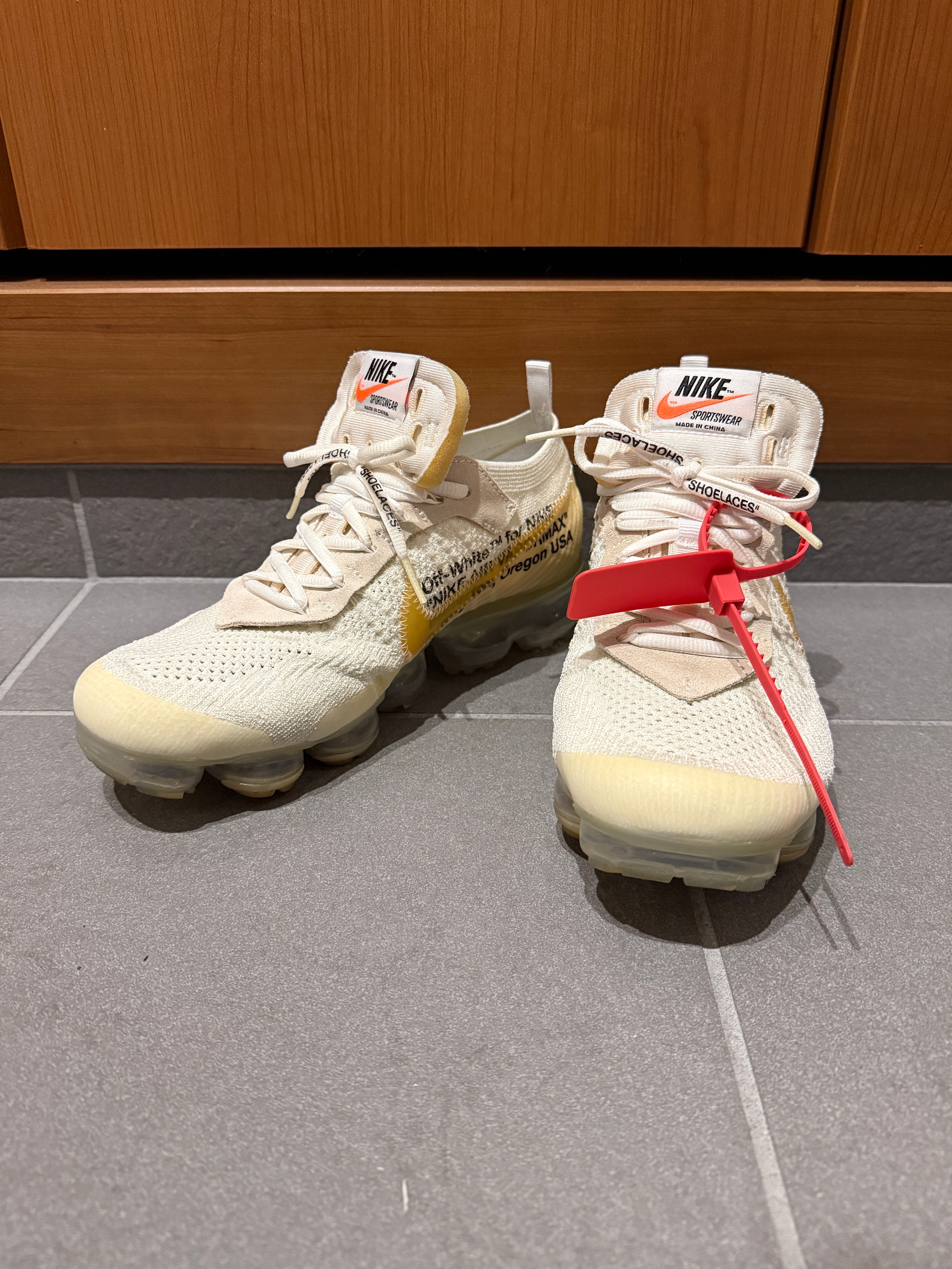 オフホワイト×ナイキ エアヴェイパーマックス "ホワイト"