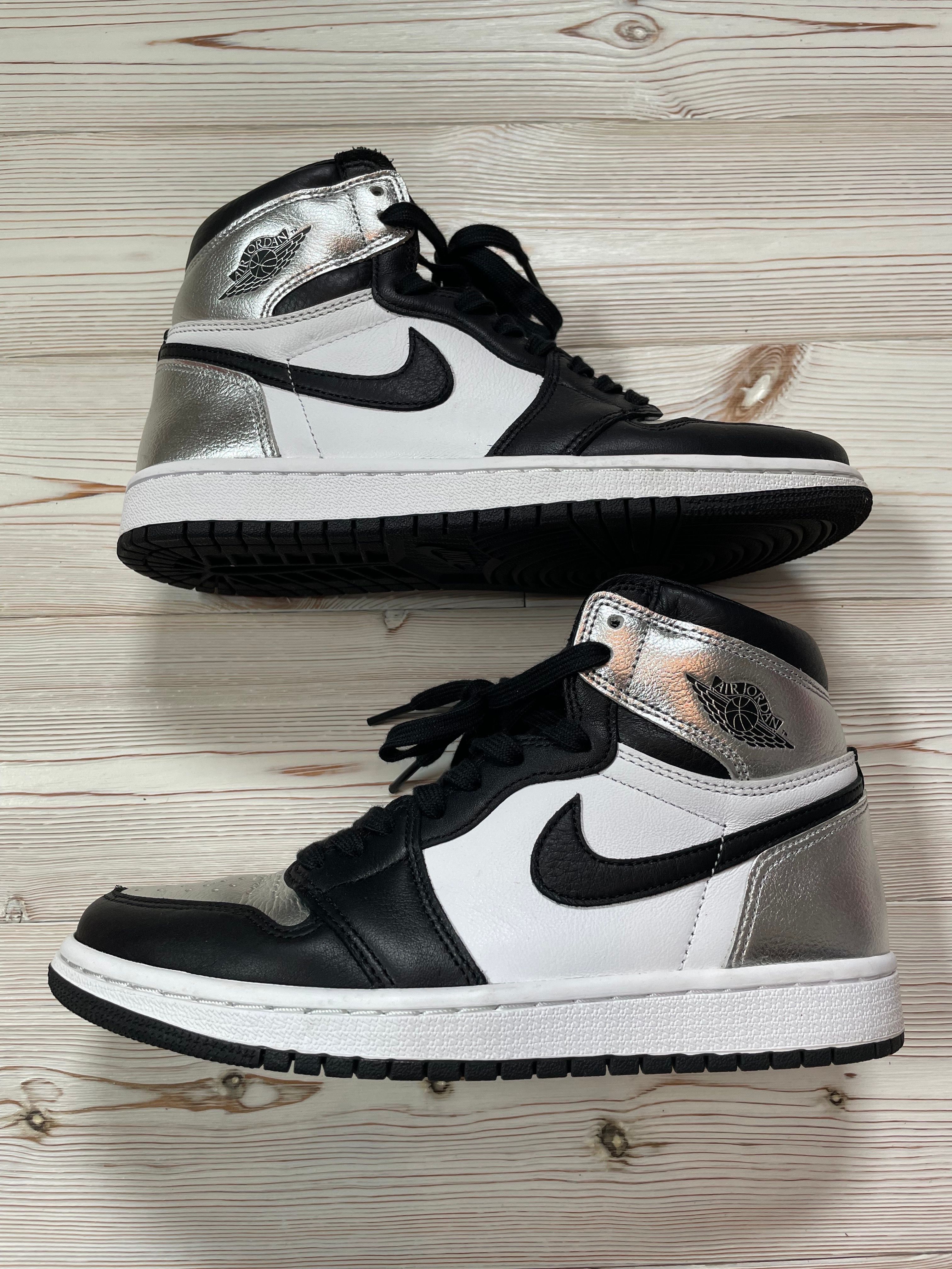Nike Women's Air Jordan 1 Retro High OG "Silver Toe"