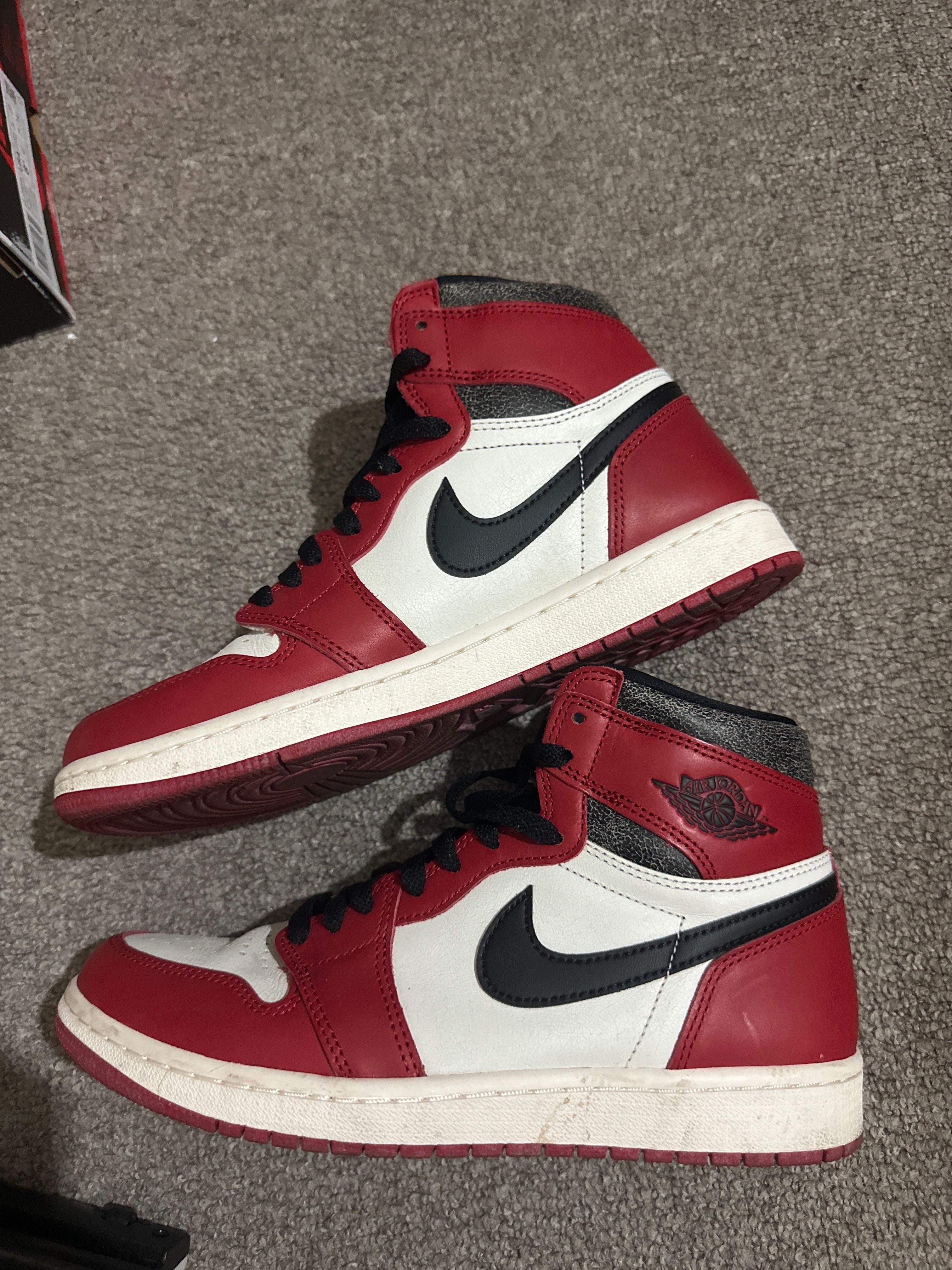 Nike Air Jordan 1 High OG "Lost & Found/Chicago"