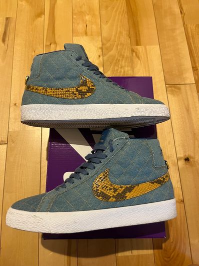 Supreme × Nike SB Blazer Mid "Denim"