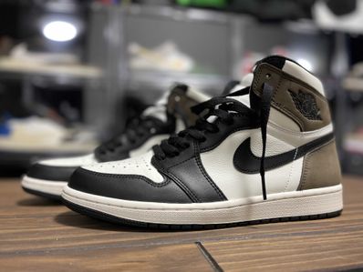 Nike Air Jordan 1 High OG "Sail/Dark Mocha/Black"