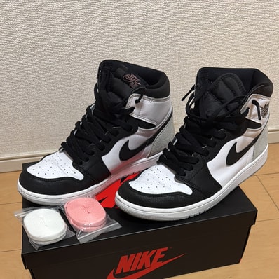 Nike Air Jordan 1 High OG "Bleached Coral"