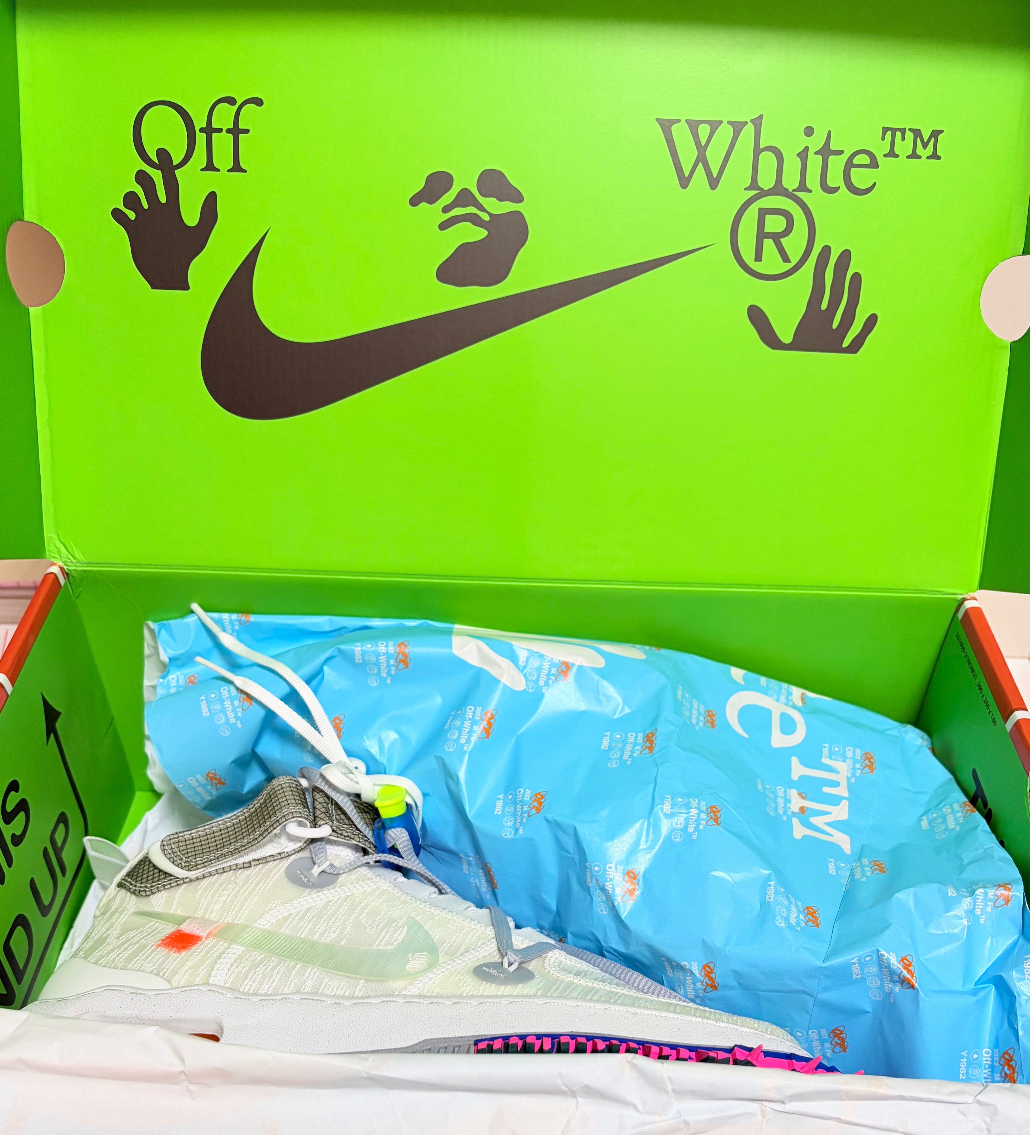 Off-White × Nike Air Force 1 Mid "White"