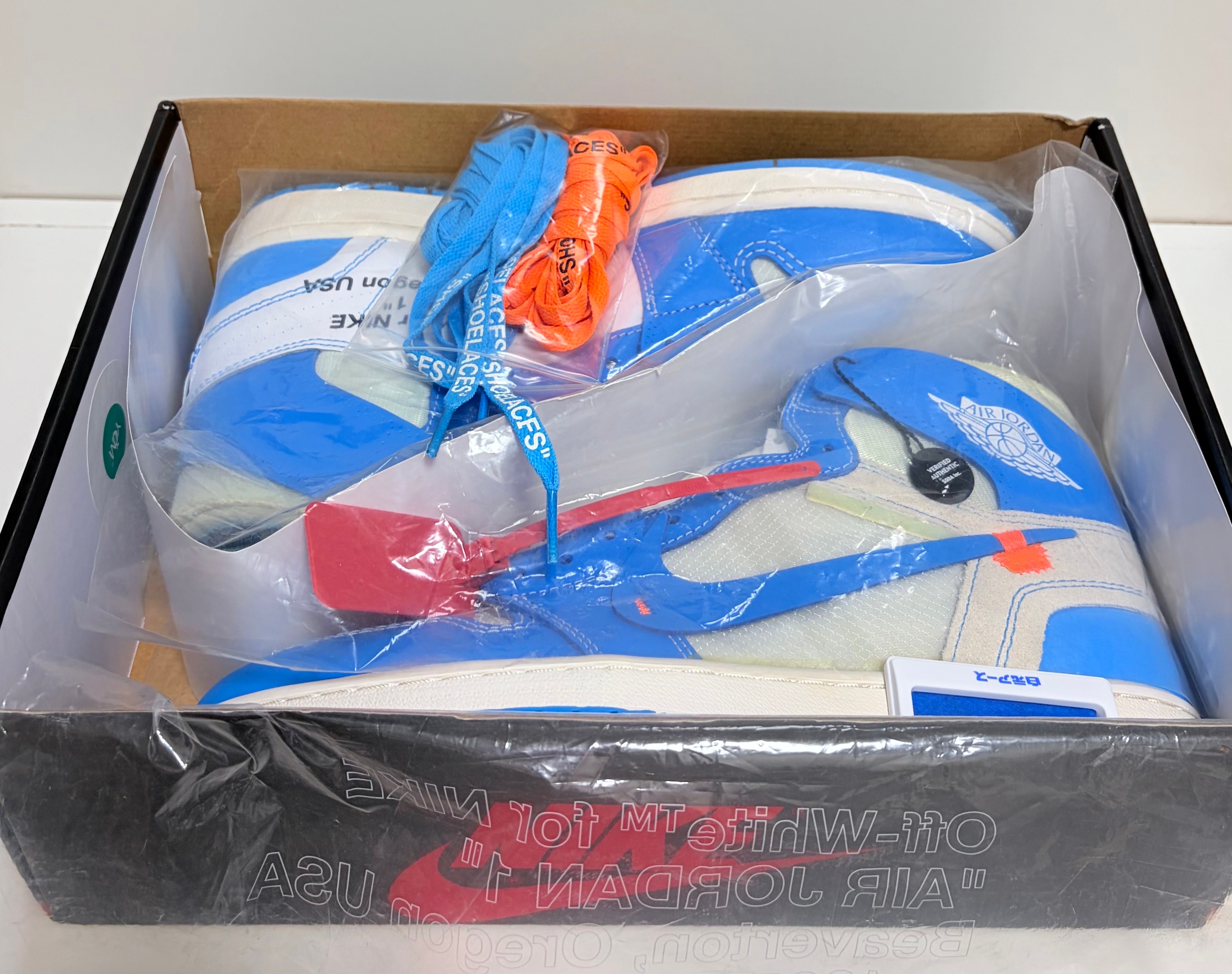 Off-White × Nike Air Jordan 1 High UNC "White/Dark Powder Blue"