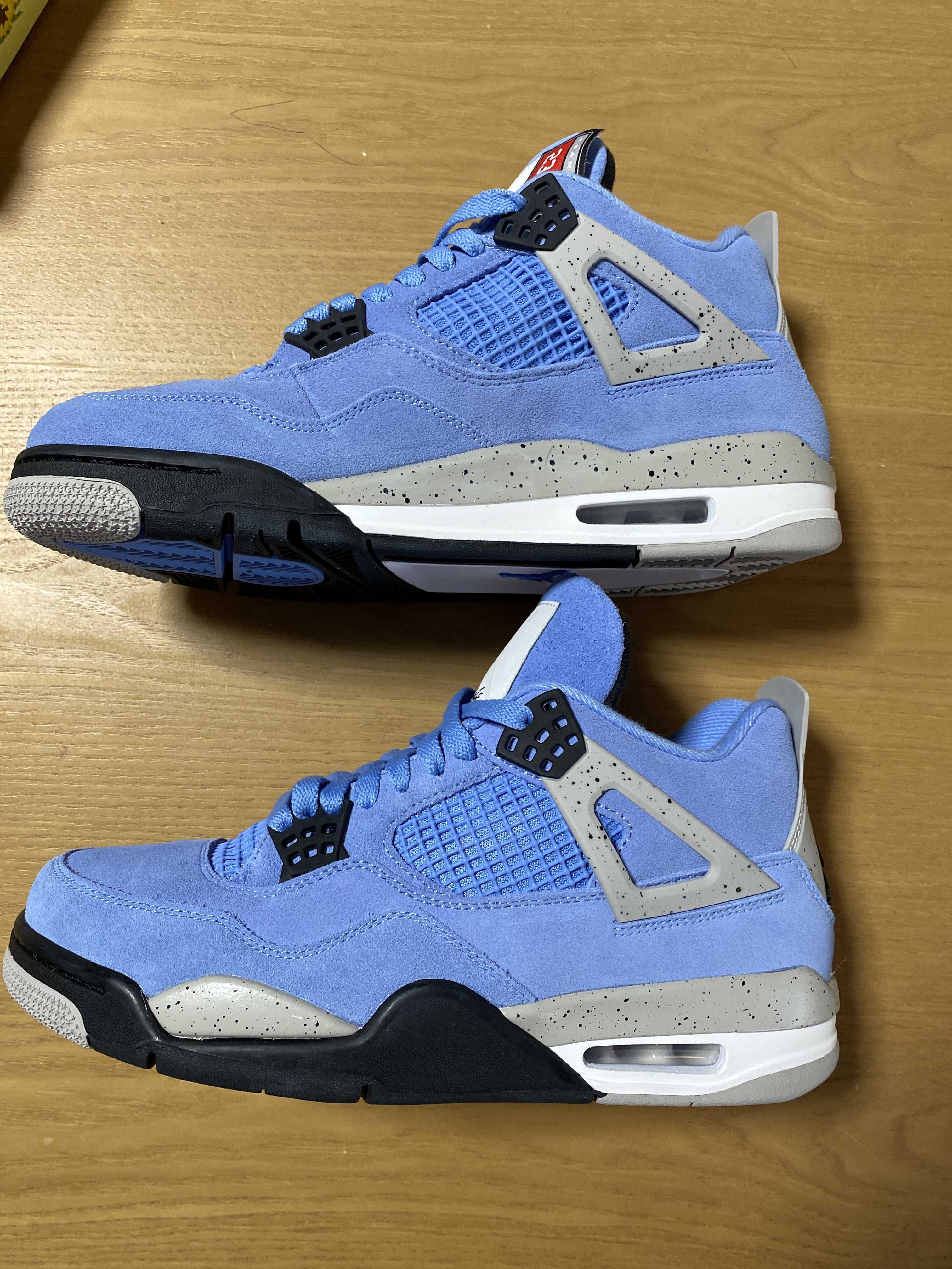Nike Air Jordan 4 "University Blue"
