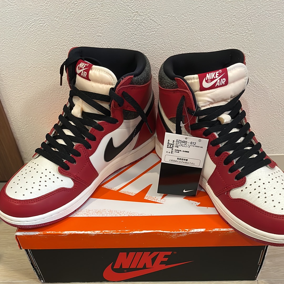 Nike Air Jordan 1 High OG "Lost & Found/Chicago"