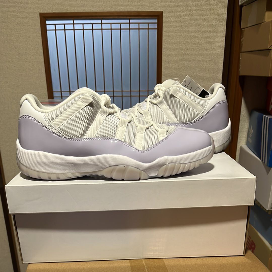 Nike Women's Air Jordan 11 Low "Pure Violet"