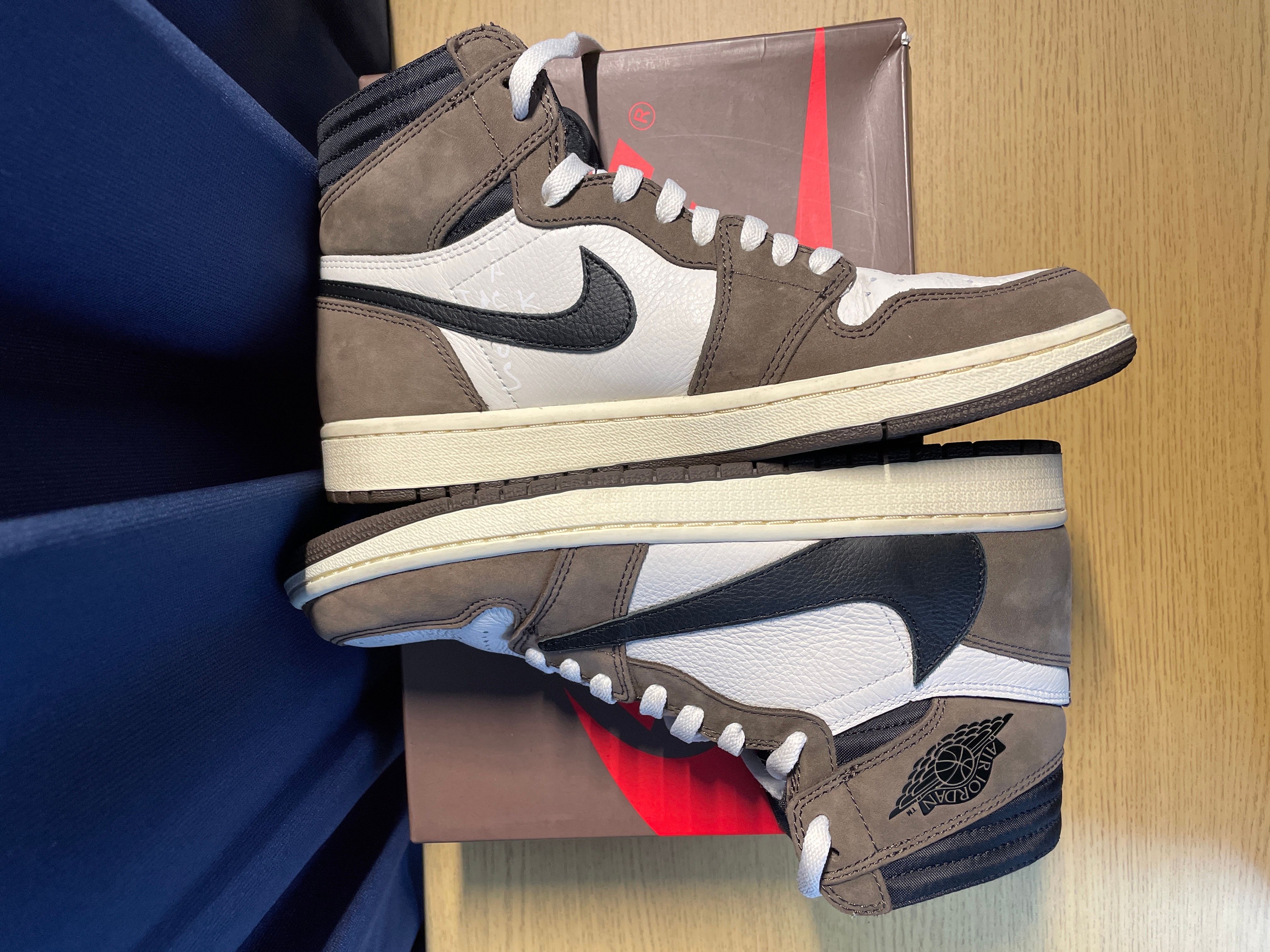 Travis Scott × Nike Air Jordan 1 Retro High OG TS SP "Sail/Dark Mocha"
