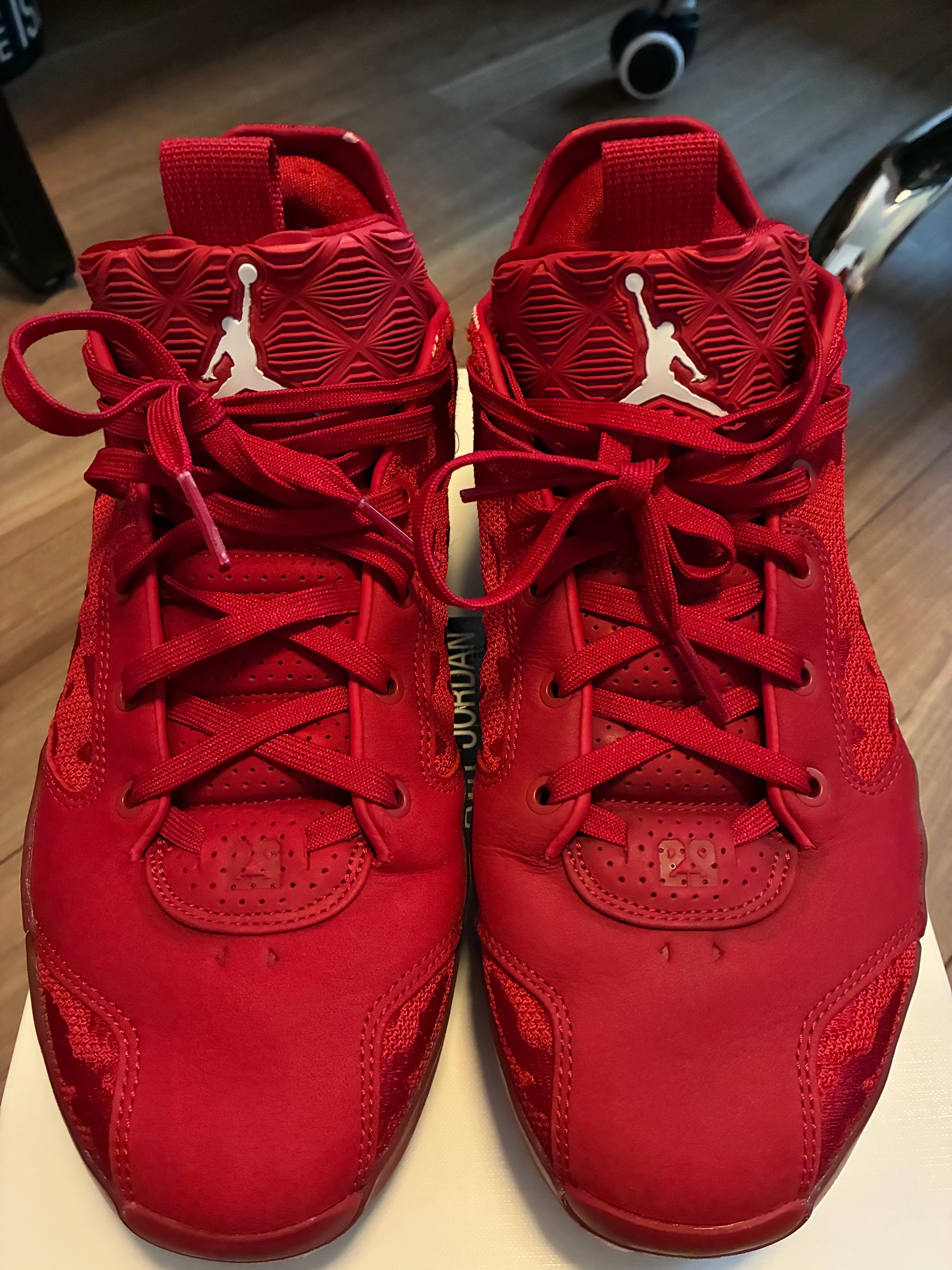 Nike Air Jordan 39 "Heritage" (FQ0213-601/FQ0214-601)