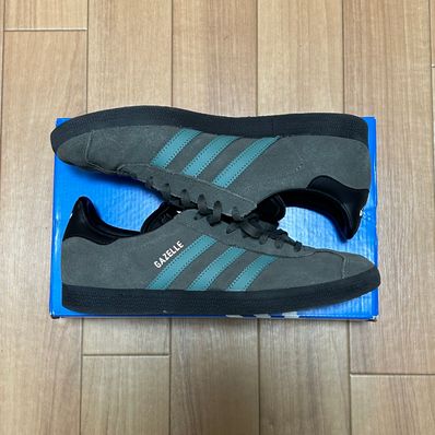 adidas Gazelle "Pantone/Core Black"