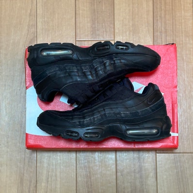 Nike Air Max 95 Essential "Black/Dark Grey/Black"