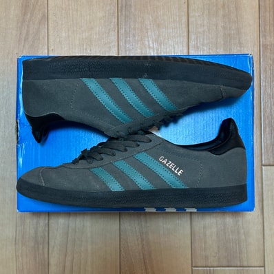 adidas Gazelle "Pantone/Core Black"