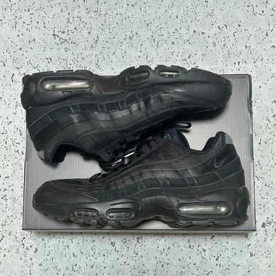 Nike Air Max 95 Essential "Black/Dark Grey/Black"