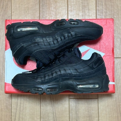 Nike Air Max 95 Essential "Black/Dark Grey/Black"