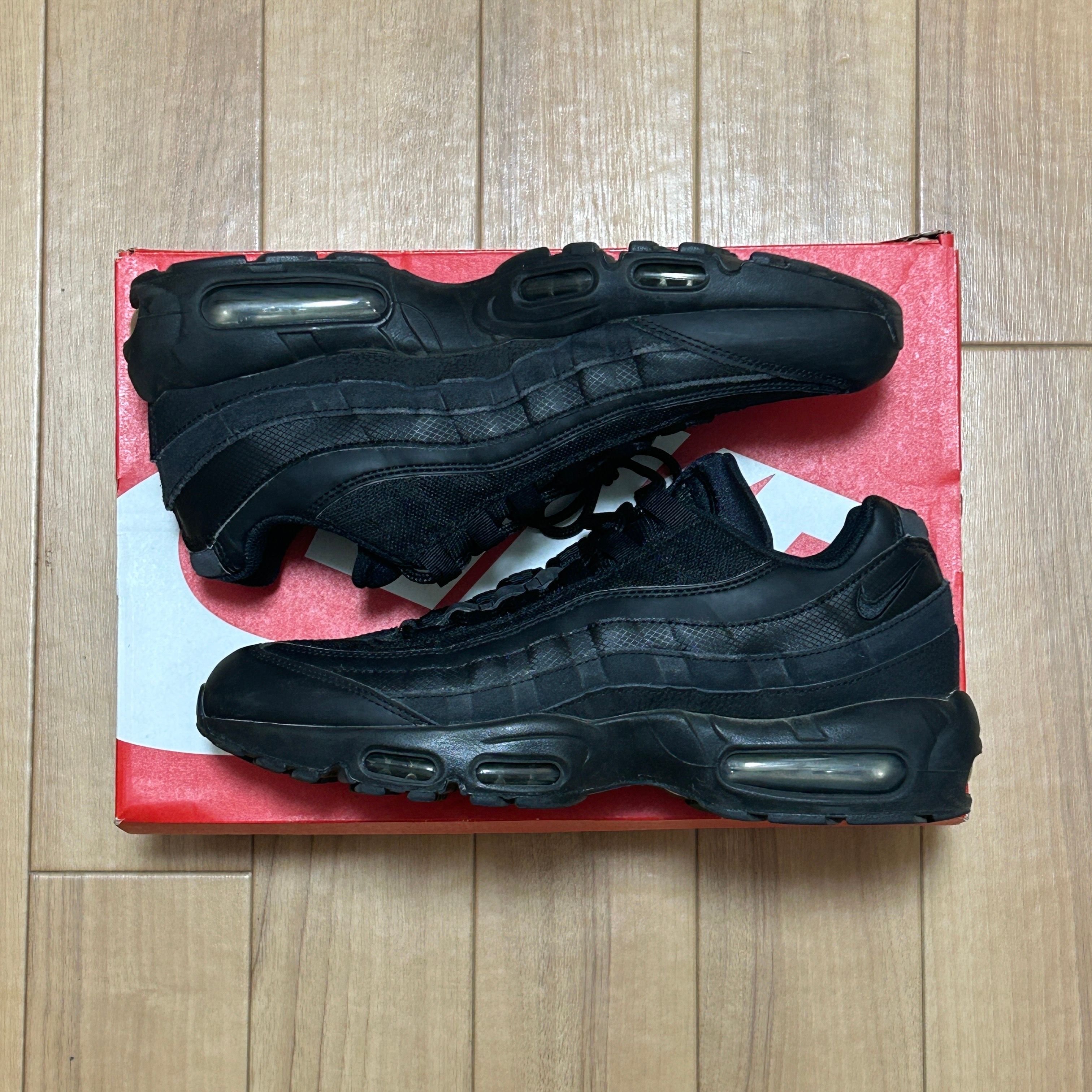 Nike Air Max 95 Essential "Black/Dark Grey/Black"