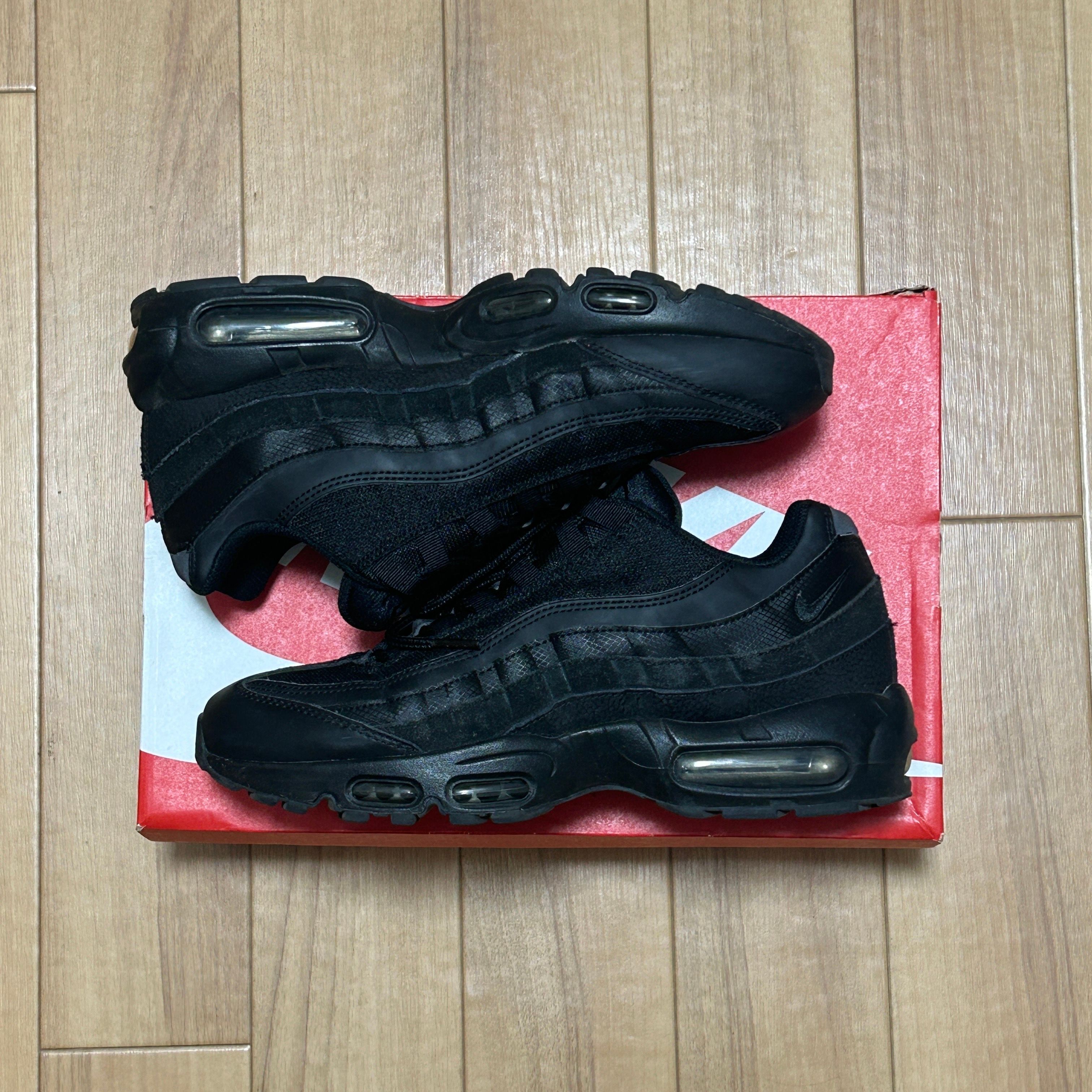 Nike Air Max 95 Essential "Black/Dark Grey/Black"