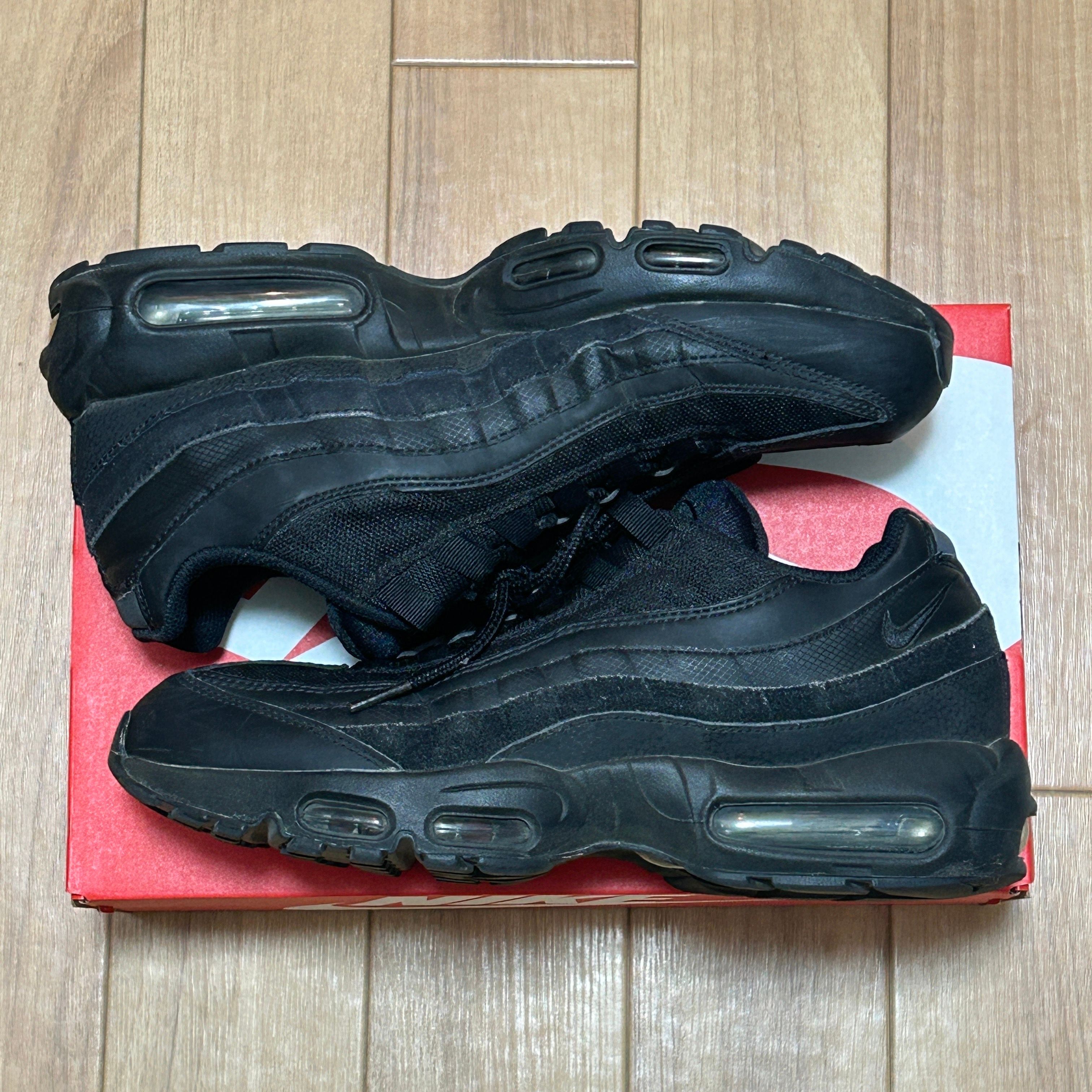Nike Air Max 95 Essential "Black/Dark Grey/Black"